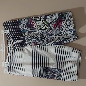 O'Neill Swim Board Shorts Graffiti Skull Y2K Summer Beach Size 34~W1